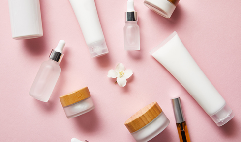 Natural vs Chemical-Based Skincare What Works Better